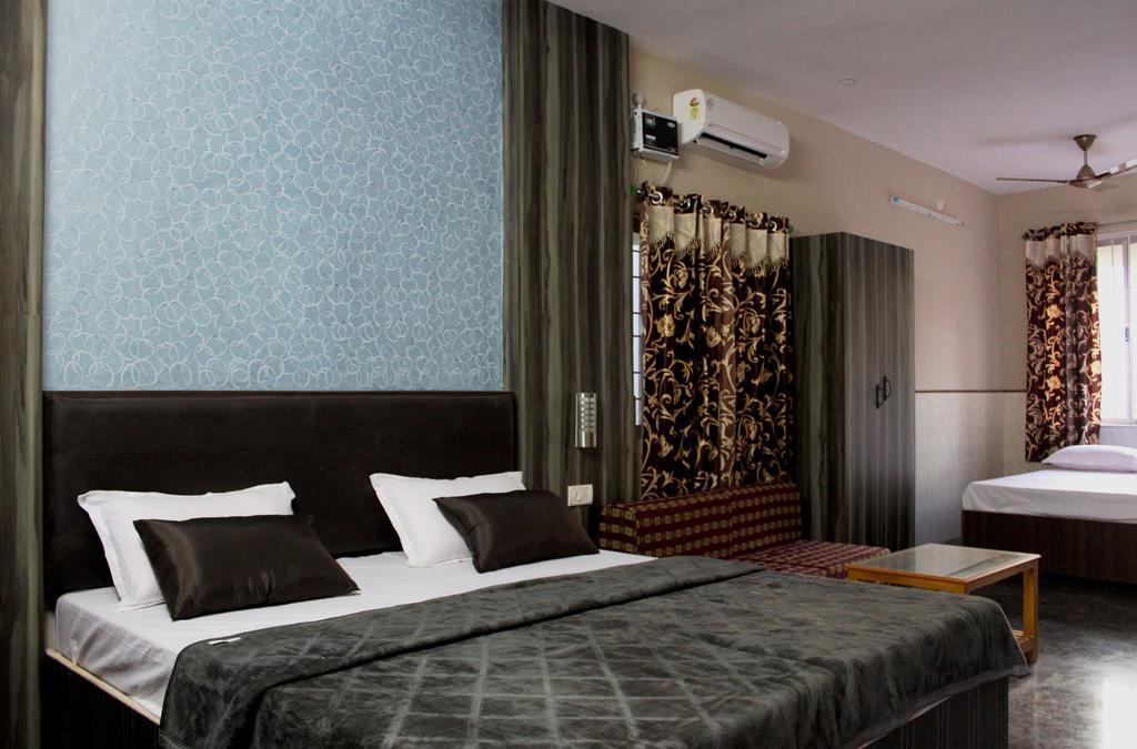 Vinodhara Guest House Махабалипурам Екстериор снимка
